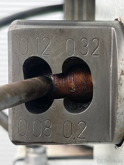 Sloupová vrtačka VS20 B - 10