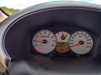 Nissan Micra 160 SR - 10