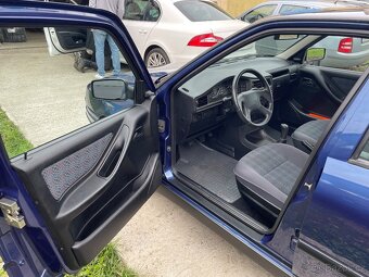 Seat Toledo 1.8i - 10