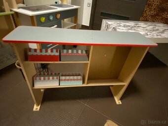 Kuchyňka + obchůdek + stůl - 10