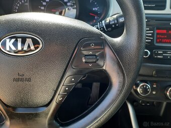 Kia Cee´d 1,4 CVVT-i KLIMATIZACEESP - 10