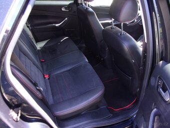 Ford Mondeo kombi 2,0TDCi 103kW,automat,prov.8.2009 - 10