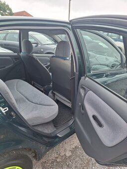 Toyota Yaris 1.0 VVT-i 50Kw - 10