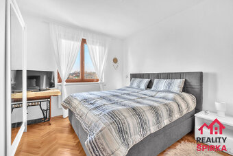 Prodej RD 5+1, garáž, CP 495 m², Staré Město u Moravské Třeb - 10