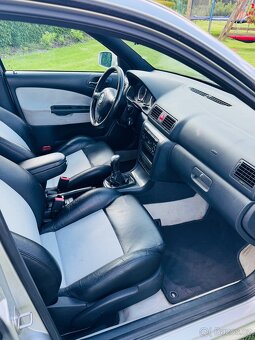 Škoda Octavia 1.8T RS combi - 10