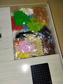 NOVÁ STAVEBNICE LEGO - 10