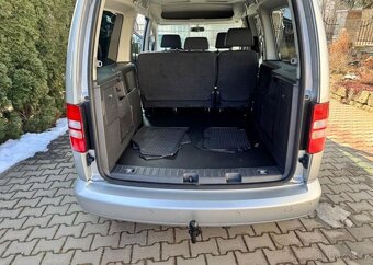 Volkswagen Caddy Maxi 1,6 TDi pravidel.servis nafta - 10