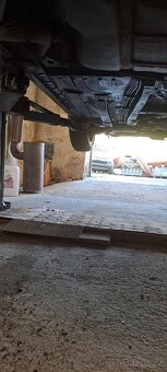 Honda civic 7g 1.6 81 kW v-tec - 10