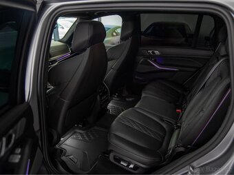 Bmw X7 M60i - 10