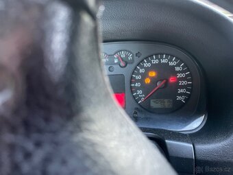 VW Golf 4 Variant 1,9 tdi - 10