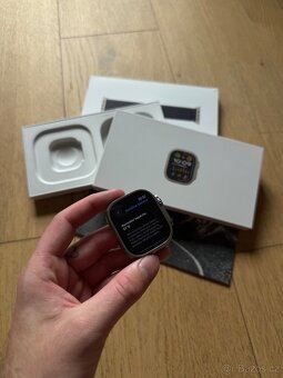 Apple Watch Ultra 2 49mm GPS + Cellular - 10