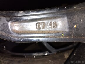 ALU Rial 5x115 8Jx18H2 ET45 zimní 225/40R18 7mm - 10