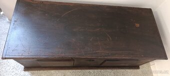Starožitná truhla, masív, Nábytek Spříběhem - 10
