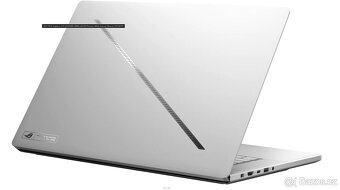 ASUS ROG Zephyrus G16, RTX 4090 - 10