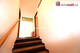 Pronájem 2+kk, 40m² + terasa 14m², P5-Smíchov, ul. Nad Palat - 10