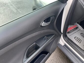 Seat Altea, 2,0 TDi 4X4, 125 kW, SERVISKA - 10