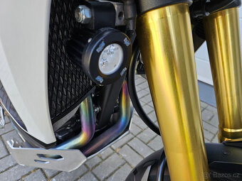 Honda CRF 1000L Africa Twin Manual - 10