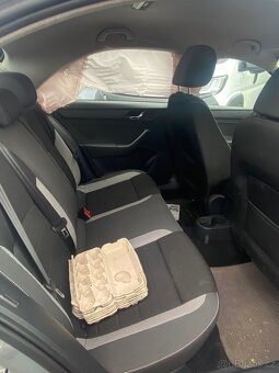 Škoda rapid 1.4tsi 92kw DSG - 10