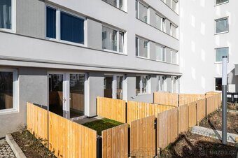 Byt je ideální pro investory: tři samostatné části 2+kk - 10