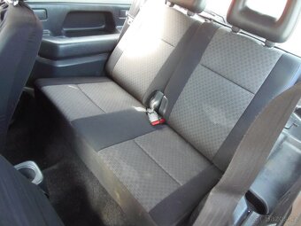 Suzuki Jimny 1.5 DDiS 4x4 tažné 1300 kg - 10