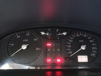 Renault laguna 1.9dci 79kw - 10