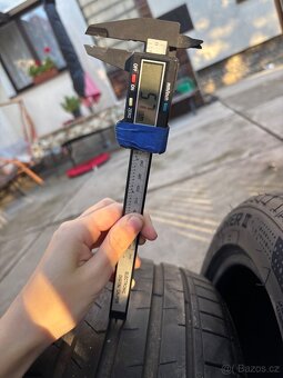 Sada letních pneumatik - Royalblack 225/45 R17 94W - 10