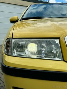 Škoda Octavia 1.8T RS Lemon Yellow - 10