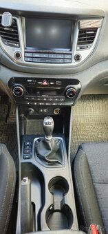 Hyundai Tucson 2.0 crdi 100kw 4x4 - 10