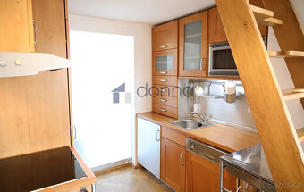 Pronájem podkrovního bytu 2+kk, 60m², ul. Řehořova, Praha 3 - 10