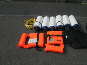 Prodám kajutovou sportovní loď BAYLINER 742 CUDDY - 10