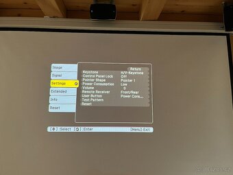 Filmový projektor Epson EH-TW550, perfektní stav - 10