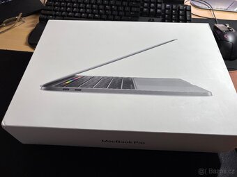 MacBook Pro 13” (2020) - 10