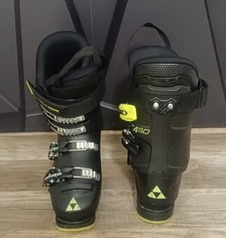 Dětská lyžařská bunda a boty - 10