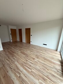 BYT-TOP-EXLUZIVNÍ 2+KK+ZAHRADA 82,85m2 věž A - 10