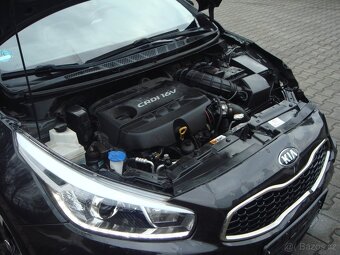 Kia Ceed 1.6crdi 94kw 2013 top výbava - 10