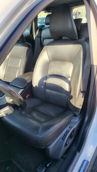 VOLVO XC70 2016 2.0D4 133kW SUMMUM,TEMPOMAT,VÝHŘEVY,SERVISKA - 10