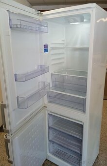 Prodám lednice se zárukou, možný dovoz - 10