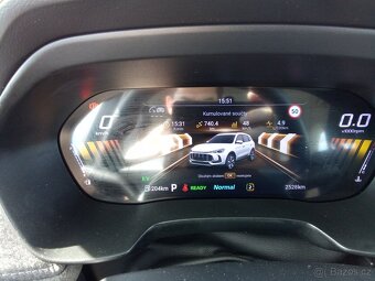 MG ZS hybrid+ - 10