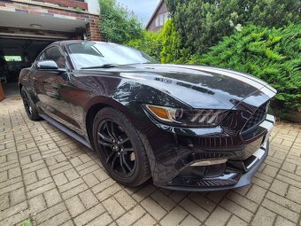 Ford Mustang 3.7 - 10