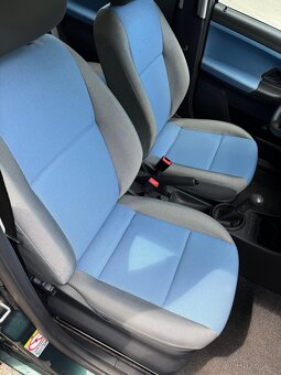 Fabia 1.2HTP 44KW 2007 109.842km - 10