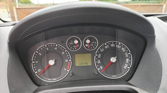 Ford Fiesta 1.3, 44 kW, rok 2006 – spolehlivý vůz za dobrou - 10
