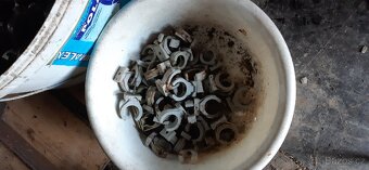 PE vodovodní potrubí a zbytky zahradních hadic 3/4" - 10