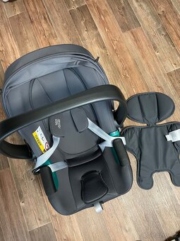 Vajíčko BRITAX BABY-SAFE 3 i-SIZE + základna 360 stupňů - 10
