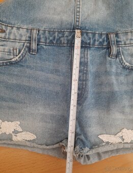 Dívčí kraťasy vel. 158 - 10