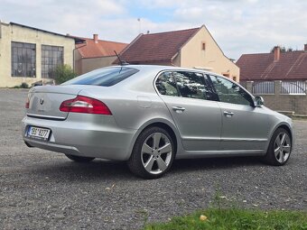 Skoda Superb 1.8i 2009 - 10