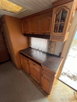 Obytný karavan - 10