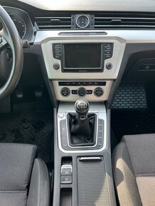 Volkswagen Passat Variant 2.0 TDI Business Comfortline - 10