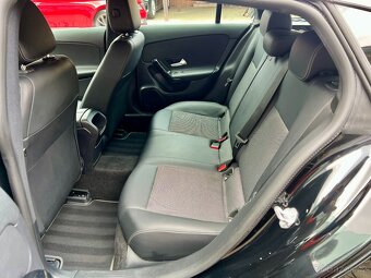 Mercedes-Benz CLA 180d SHOOTING BREAK / 2020 - 10