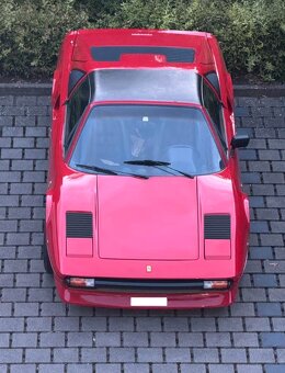 Krásné Ferrari 308 GTSI z roku 1981 - 10