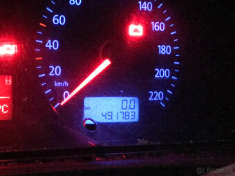 VW Transporter T5 2.5 tdi 96kw rv03 492000km - 10